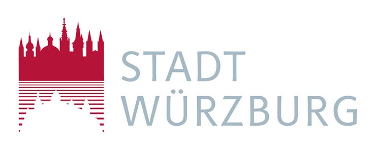 Logo der Stadt Würzburg mit roter Stadtsilhouette und Schriftzug „Stadt Würzburg“.